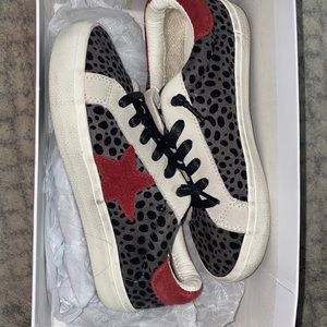 steve madden sneakers